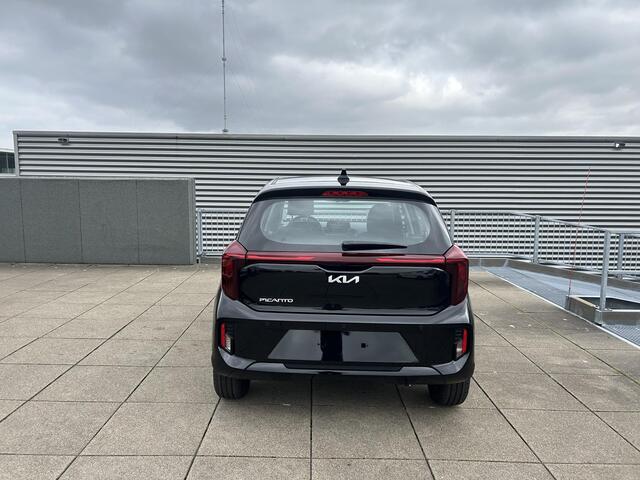 KIA PICANTO 1.0 DPI DynamicLine Navi / Cruise control / INFORMEER NAAR DE VOORRAAD 030-6882056