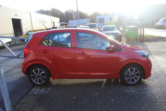 KIA PICANTO 1.0 CVVT First Edition Navigatie/Applecarplay/Achteruitrijcamera/Licht metalen velgen/Led dagrijverlichting/Cruise control/Climate control