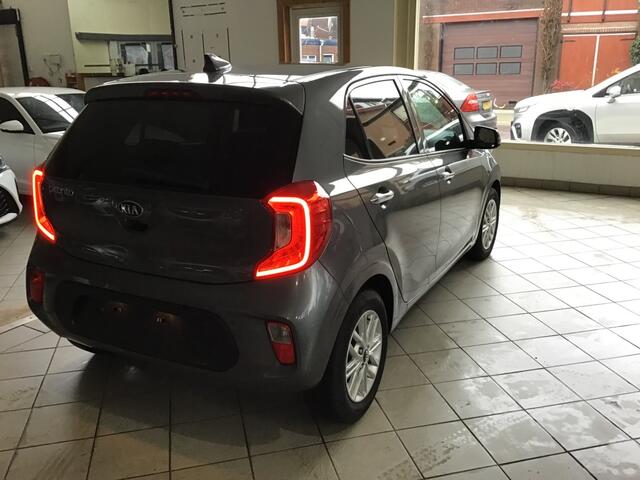 KIA PICANTO 1.0 X-Line