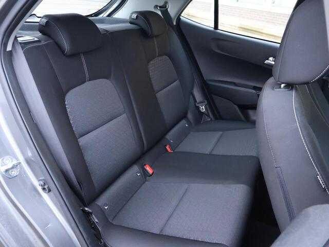 KIA PICANTO 1.0 DPi 5-DEURS DYNAMICLINE + CARPLAY | CAMERA | GROOT SCHERM NAVIGATIE | DAB