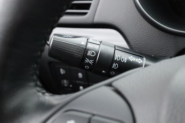 KIA PICANTO 1.2 CVVT SportsLine | Orig. NL | 4-Cilinder | Stuur-Stoelverw. | Nav | Climate | PDC | Led | Bluetooth | Leder+stof V