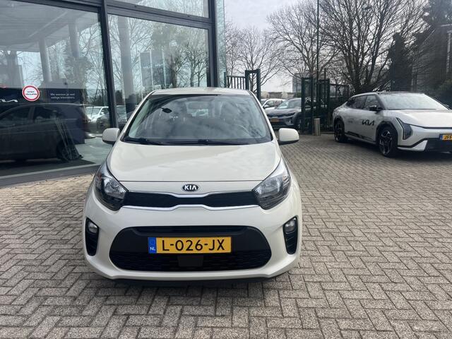 KIA PICANTO 1.0 DPi DynamicLine Camera | Apple CarPlay | All Season