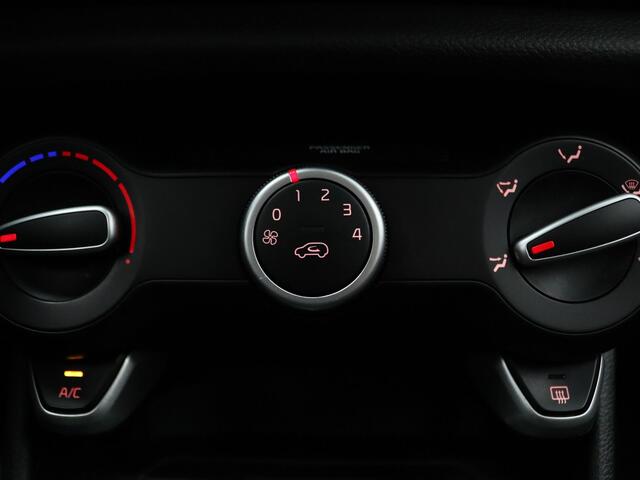 KIA PICANTO DPi DynamicLine 67pk Airco | Camera | Cruise | Carplay