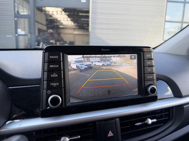 KIA PICANTO 1.0 CVVT ComfortPlusLine Navigator | Trekhaak Incl fietsendrager! | Dealer onderhouden | Achteruitrij Camera | Navigatie |