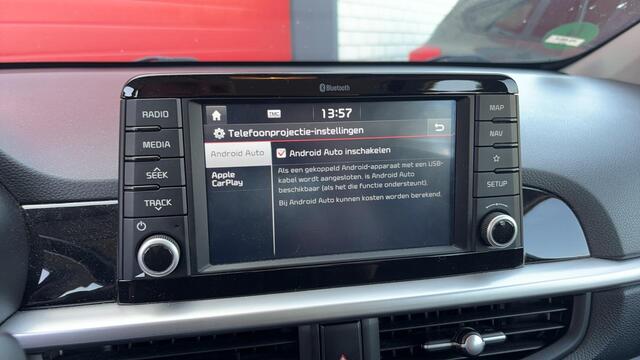 KIA PICANTO 1.0 CVVT First Edition 5 PERS / CARPLAY / CAMERA / CRUISE CONTROL / NAVI / CLIMA / BLUETOOTH / NL-AUTO