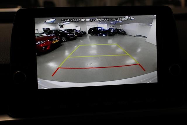KIA PICANTO 1.0 DPi Automaat DynamicPlusLine Navigatie Climate Control Camera Parkeer Sensoren Cruise control Led DAB Lichtmetalen velgen Extra getint glas
