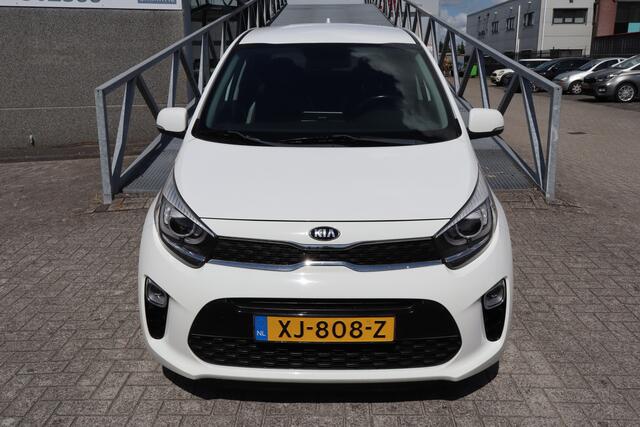 KIA PICANTO 1.0 CVVT Design Edition Achteruitrijcamera/Cruise control/Climate control/Lederen bekleding/Navigatie/Elektrisch inklapbare spiegels/Licht metalen velgen/Led dagrijverlichting