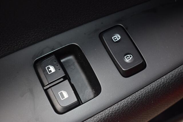KIA PICANTO 1.0 CVVT EconomyPlusLine | Airco | Cruise Control | Bluetooth | Tot 10 Jr. Kia-Garantie |