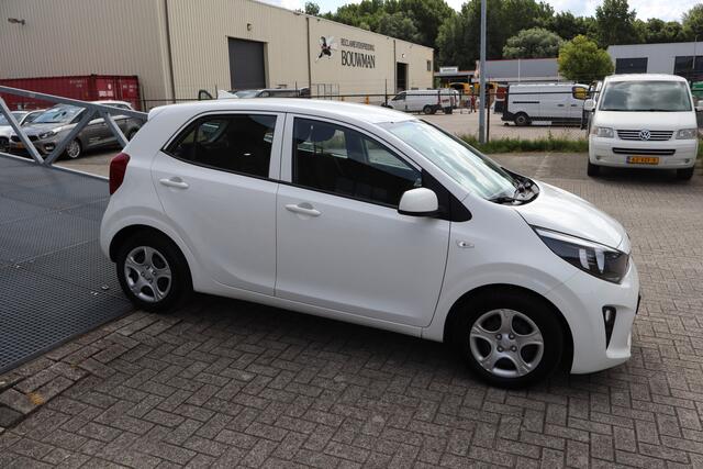 KIA PICANTO 1.0 MPi Comfortplusline 5 deurs! Apple carplay/Elektrische ramen/Centrale deurvergrendeling/Bluetooth/Airco