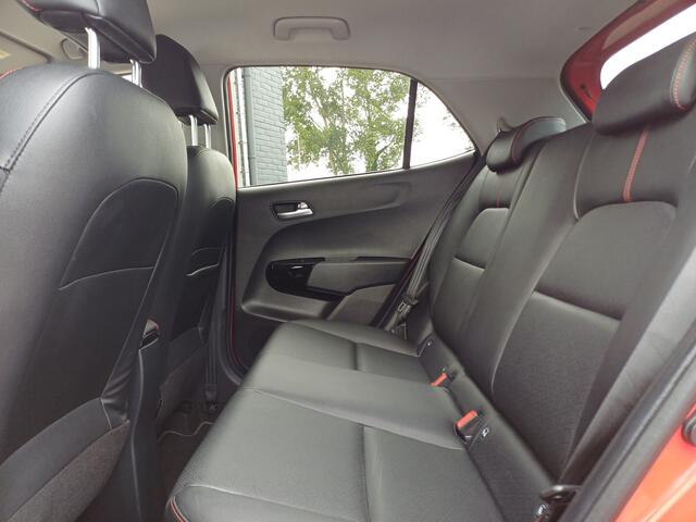 KIA PICANTO 1.0 MPi GT-Line Edition | CAMERA | AIRCO | APPLE CARPLAY / ANDROID AUTO Wij bieden ook financiering mogelijkheden aan.