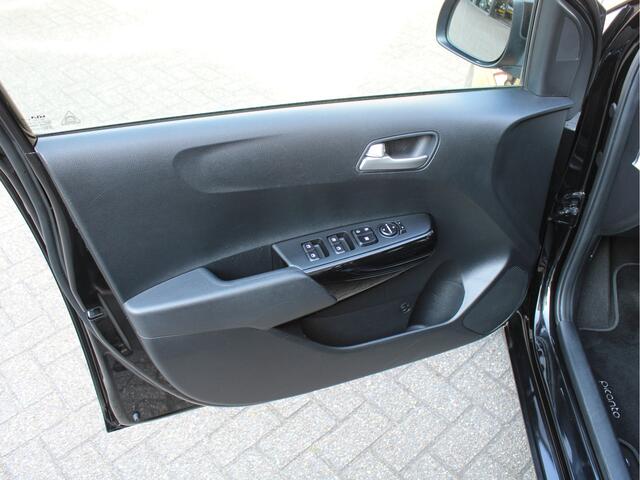 KIA PICANTO 1.0 DPi DynamicLine /Cruise control/14'LM/Camera/Bluetooth/DAB+/Carplay/CV/NAP! 1e eig!