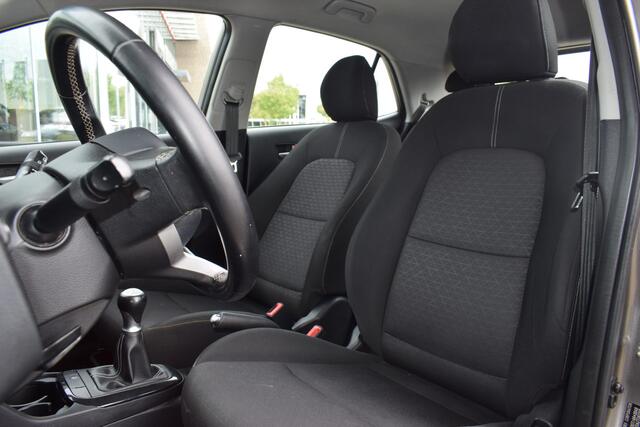 KIA PICANTO 1.0 CVVT First Edition | Bluetooth | Cruise | Climate | Camera | LM' Velgen |