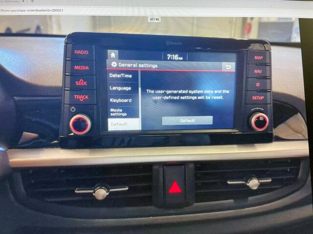 KIA PICANTO 1.0 CVVT Co.Pl.L.Nav NAVIGATIE / CAMERA / AIRCO / LMV