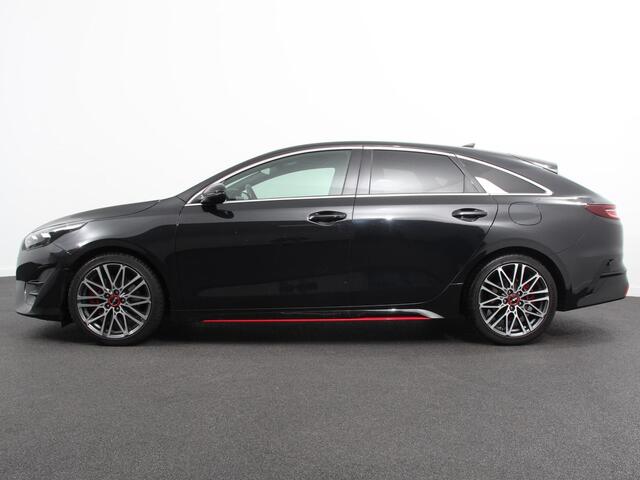 KIA PRO CEE D ProCeed 1.6 T-GDi 204pk Automaat GT Navigatie Apple Carplay/Android Auto Parkeersensoren Camera Adaptive Cruise Control Stoel- en stuurverwarming Elektrische achterklep Keyless Entry/Start Ledverlichting Virtual Cockpit