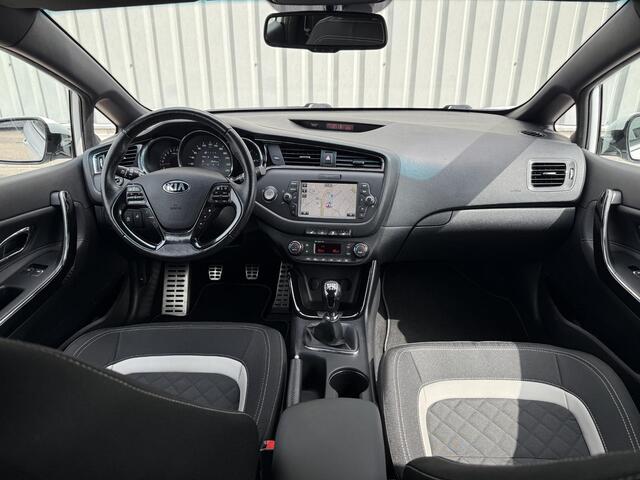 KIA PRO CEE D pro_cee'd 1.0 T-GDi GT-Line / Origineel Nederlands / Dealer Onderhouden / Parkeersensoren / 17 Inch Lichtmetalen Velgen / Navigatie / Achteruitrijcamera / Stoel & Stuurverwarming / Bluetooth / Climate Control / Cruise Control /