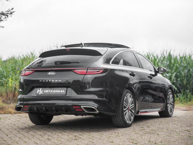 KIA PRO CEE D ProCeed 1.6 T-GDI GT Pano ACC Keyless Memory