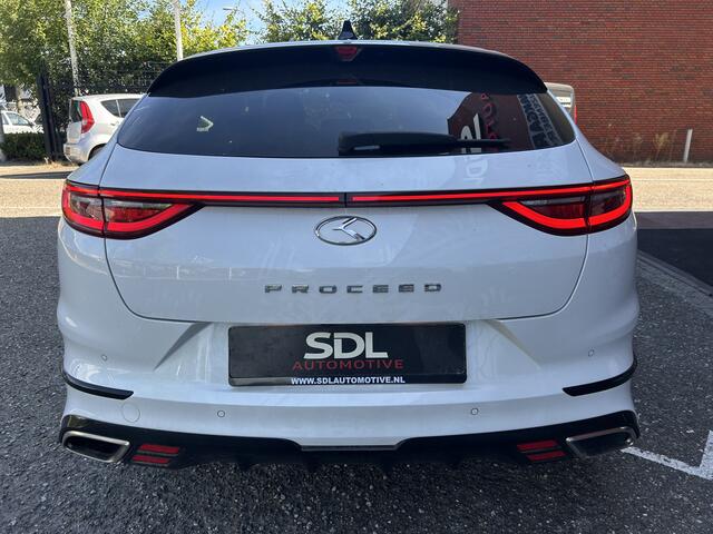 KIA PRO CEE D ProCeed 1.6 T-GDI GT 204PK!! // FULL LED // SCHUIF/KANTELDAK // MEMORY SEAT // JBL AUDIO // ADAPTIV CRUISE // NAVI + CARPLAY // CAMERA