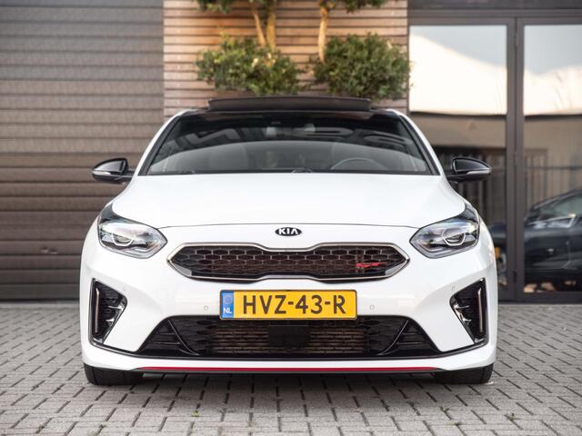 KIA PRO CEE D ProCeed 1.6 T-GDI GT Pano Memory ACC Keyless