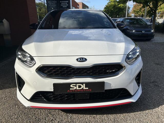 KIA PRO CEE D ProCeed 1.6 T-GDI GT // FULL LED // PANO/SCHUIFKANTELDAK // ADAPTIV CRUISE // NAVI + CARPLAY // CAMERA // MEMORY SEAT