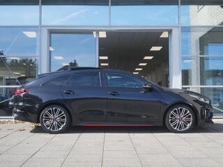 kia-pro-cee-d-proceed-1.6-t-gdi-gt-