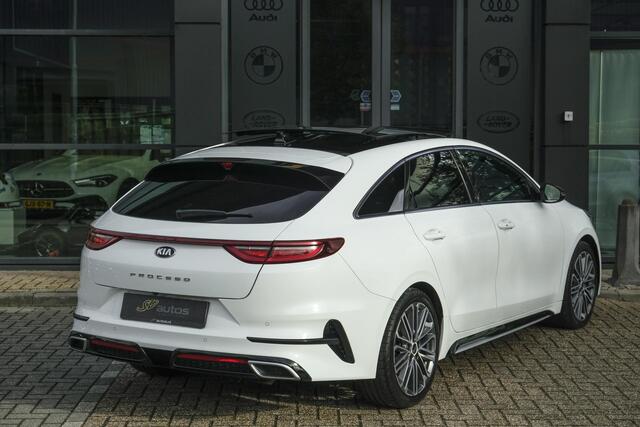 KIA PRO CEE D ProCeed 1.4 T-GDI 140pk DCT7 GT-PlusLine Panoramadak Stoelverwarming voor+achter Stuurwielverwarming Navigatie Camera Elektrische klep
