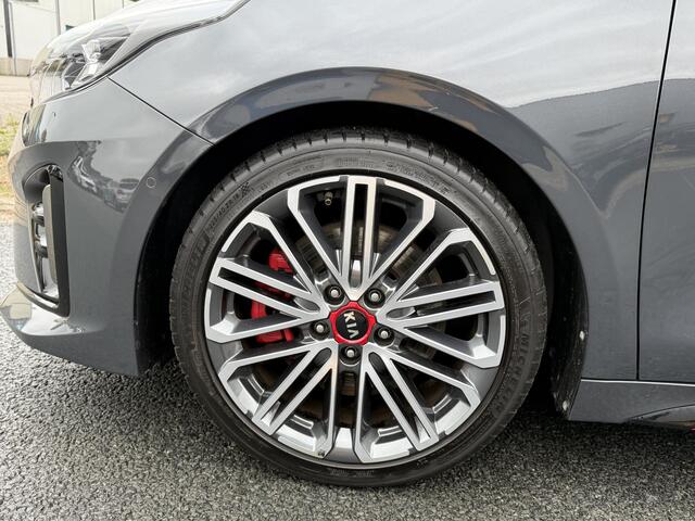 KIA PRO CEE D ProCeed 1.6 T-GDI 204PK GT PanooJBL