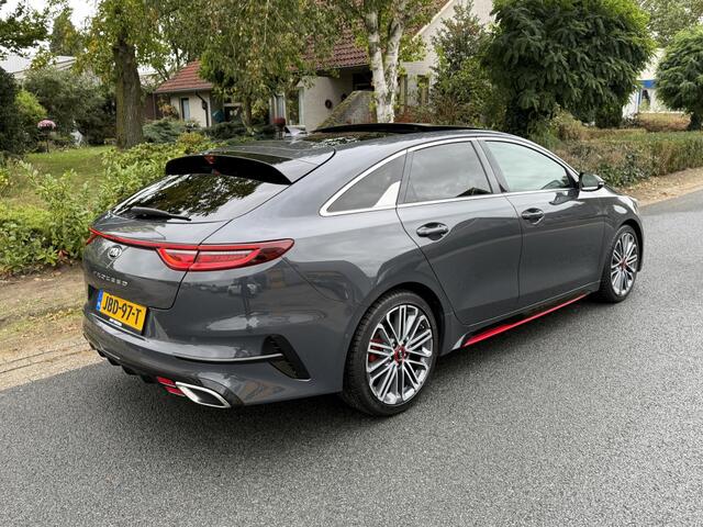 KIA PRO CEE D ProCeed 1.6 T-GDI 204PK GT PanooJBL