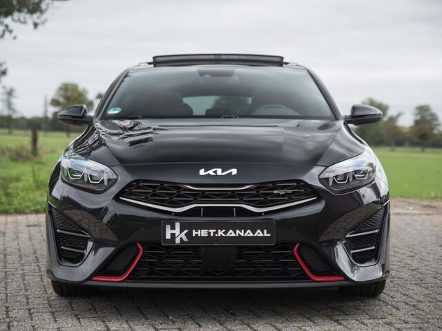 KIA PRO CEE D ProCeed 1.6 T-GDi GT Pano Virtual ACC Memory