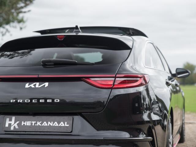 KIA PRO CEE D ProCeed 1.6 T-GDi GT Pano Virtual ACC Memory