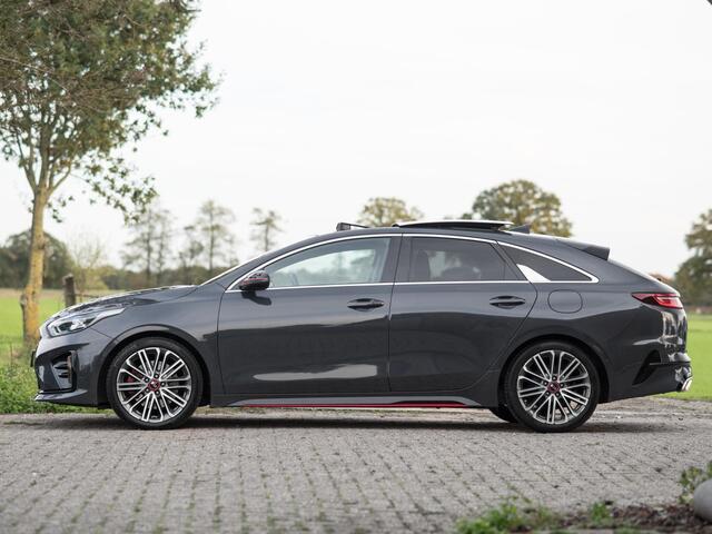 KIA PRO CEE D ProCeed 1.6 T-GDi GT Pano Virtual JBL Keyless