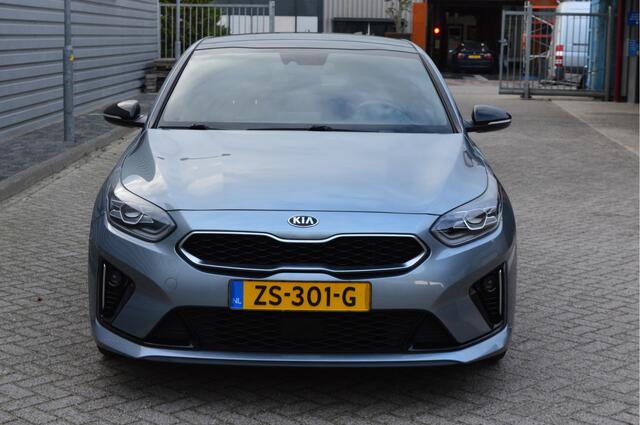 KIA PRO CEE D ProCeed 1.4 T-GDI GT-Line O.a: Pano, ACC, Clima, Stoelverw, Camera, PDC, Etc. All-in prijs!