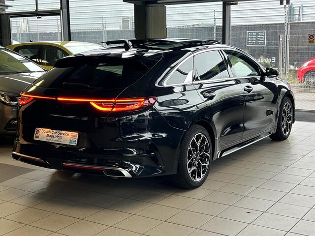 KIA PRO CEE D ProCeed 1.5 T-GDi GT-| Facelift | Pano | Leer | JBL | Stoel-Koeling-Verwarming | 1.Eigenaar | Wireless charging | Key-less | Camera | ACC | Lane-assist | Dodehoek |