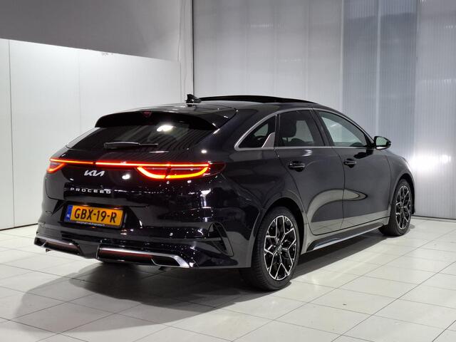 KIA PRO CEE D ProCeed 1.5 T-GDi GT-Line Schuifdak, Apple Carplay/Android Auto, Stoel en Stuur verwarming.