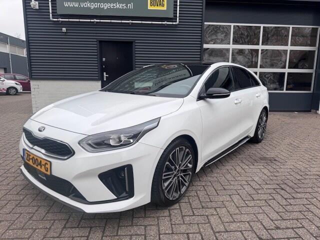 KIA PRO CEE D ProCeed 1.4T GDI DTC7 140PK GT-PlusLine Automaat - Navigatie - Pano