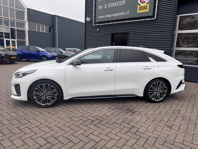 KIA PRO CEE D ProCeed 1.4T GDI DTC7 140PK GT-PlusLine Automaat - Navigatie - Pano