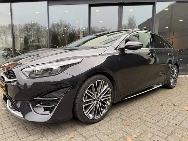 KIA PRO CEE D 1.5T 160pk GT-Plusline,FULL OPTIONS!,Schuifdak,LED,Digi Dash,Keyless,Lane ass.,Adapt Cruise,Carplay,Trekhk