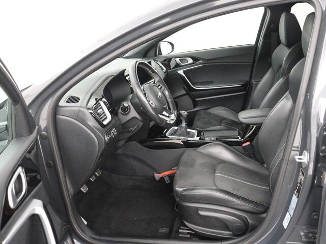 KIA PRO CEE D ProCeed 1.0 T-GDI GT-Line | Panoramadak | Leder/Alcantara | Stoelverwarming | Camera | Carplay | Keyless | Full LED | Stuurverwarming | Navigatie | Digital Cockpit | Cruise control