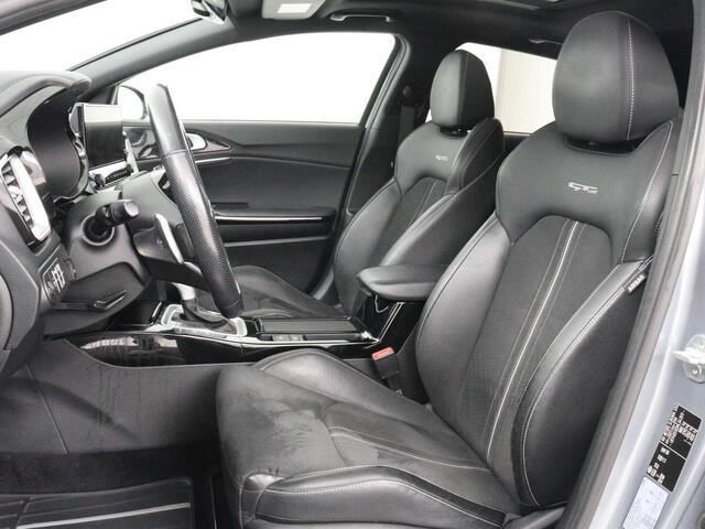 KIA PRO CEE D ProCeed 1.5 T-GDI GT-Line | Panoramadak | Stoel & stuurverwarming | Trekhaak | Leder/Alcantara | Adaptive cruise | Carplay | Full LED | Navigatie | Camera | Keyless