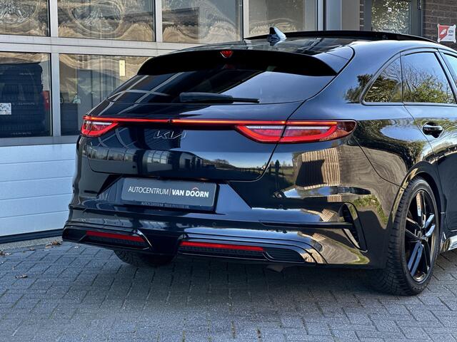 KIA PRO CEE D ProCeed 1.5 T-GDi GT-PlusLine | Automaat | Panodak | Black Edition | Adapt Cruise | Zomer/winterset | Camera | Navi | Incl btw | Fabrieksgarantie