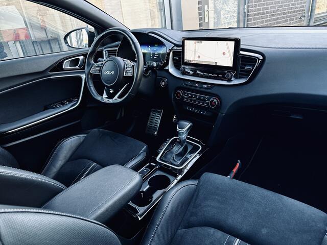 KIA PRO CEE D ProCeed 1.5 T-GDi GT-PlusLine | Automaat | Panodak | Black Edition | Adapt Cruise | Zomer/winterset | Camera | Navi | Incl btw | Fabrieksgarantie