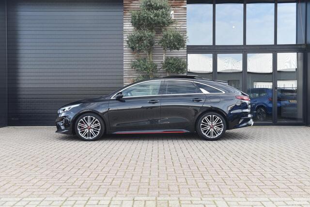 KIA PRO CEE D ProCeed 1.6 T-GDI GT