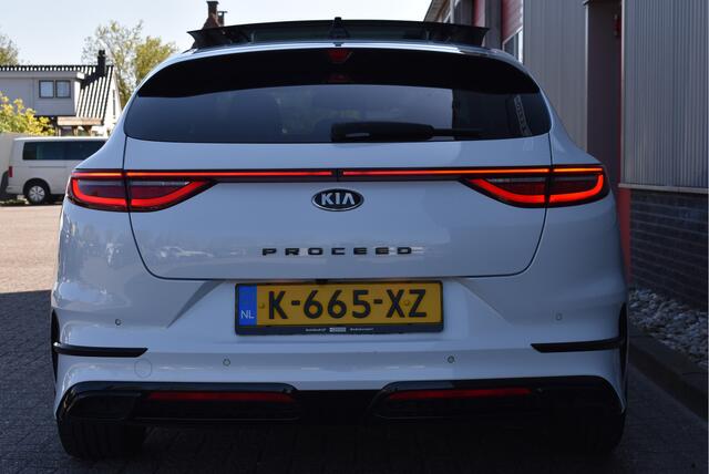 KIA PRO CEE D ProCeed 1.5 T-GDI GT-Line Panorama, virtual cockpit, Adaptive cruise, Stoel/stuurverwarming, Carplay, NAP