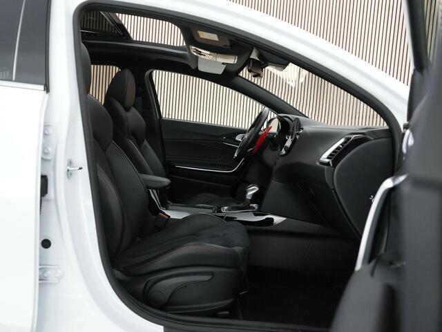 KIA PRO CEE D ProCeed GT 1.6 204pk T-GDi |pano|Navi 10,25"|JBL|Apple carplay|blind spot|camera|el. achterklep|adaptive cruise control|stoelverwarming|19" lmv|