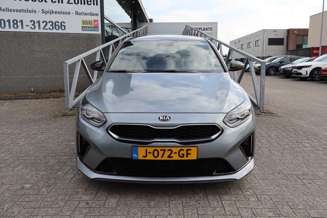 KIA PRO CEE D ProCeed 1.0 T-GDI GT-Line Nederlandse auto! Apple carplay/Achteruitrijcamera/Stoelverwarming/Stuurverwarming/Cruise control/Lane assist/Climate control/Parkeersensoren/DAB/Navigatie 2E PINKSTERDAG GEOPEND VAN 12:00 TOT 17:00 (ROTTERDAM&HELLEVOETSLUIS)