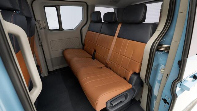 KIA PV5 Passenger Essential 51.5 kWh ¤3000,- Introductie-ACTIE!