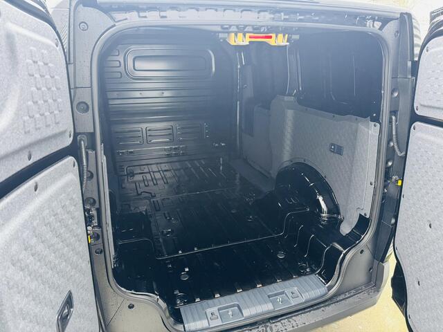 KIA PV5 L2H1 Elite 71.2 kWh DEMO-AUTO ! Kmstand kan iets varieeren ! Proefrit Mogelijk !!!