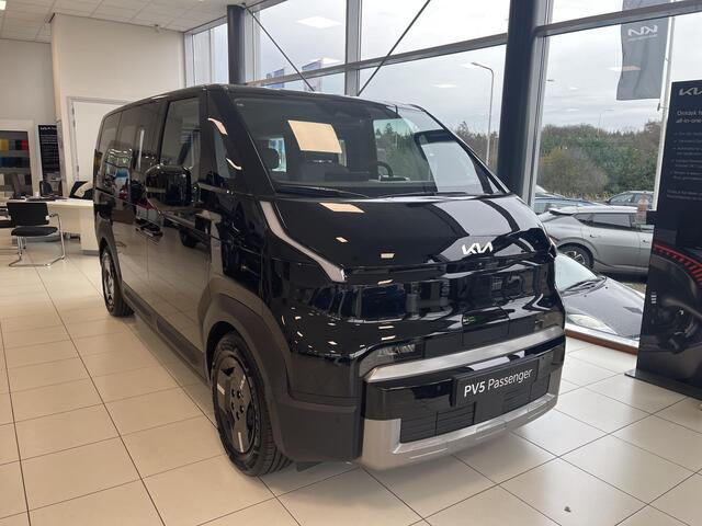 KIA PV5 Passenger Elite 71.2 kWh Nu ¤.3.000,- voordeel! Nu tijdelijk extra scherp geprijsd! Exclusief Metallic Lak *