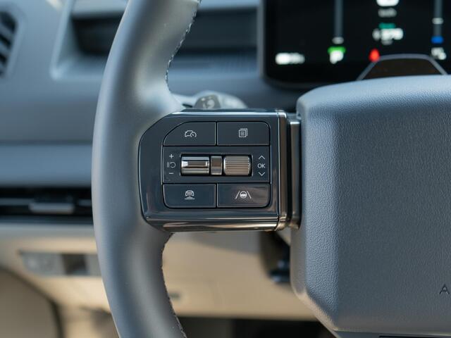 KIA PV5 Passenger Elite 71.2 kWh | Dubbele schuifdeur | PDC | 360 Graden Camera | Clima | Adapt. Cruise | BSM | Midden Airbag | 16" | Stoelverwarming & ventilatie | V2L