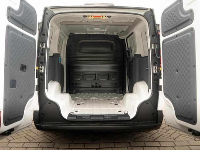 KIA PV5 L2H1 Elite 71.2 kWh | OP VOORRAAD | 360 Graden camera | parkeersensoren rondom | Stoelverwarming |