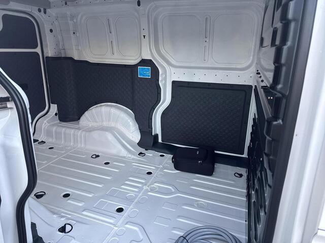 KIA PV5 L2H1 Plus 71.2 kWh | Stoelverwarming | Camera | Adaptieve cruise control | Parkeersensoren | tot 10 jaar garantie